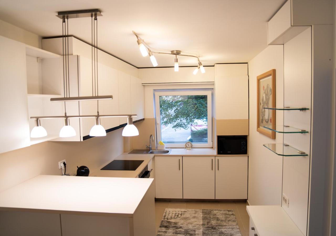 Ultracentral Golden Apartament 1 Suczawa Zewnętrze zdjęcie