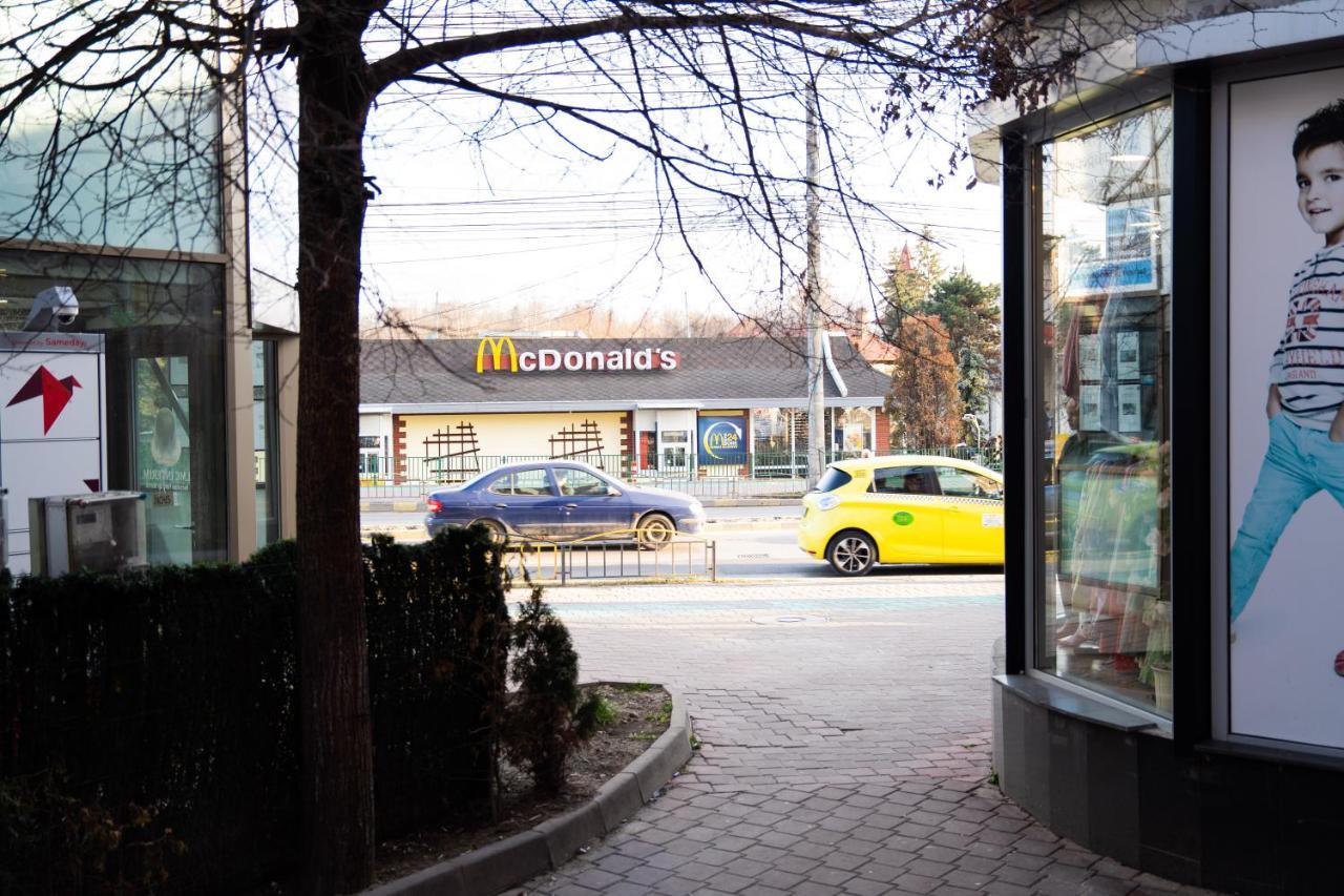 Ultracentral Golden Apartament 1 Suczawa Zewnętrze zdjęcie